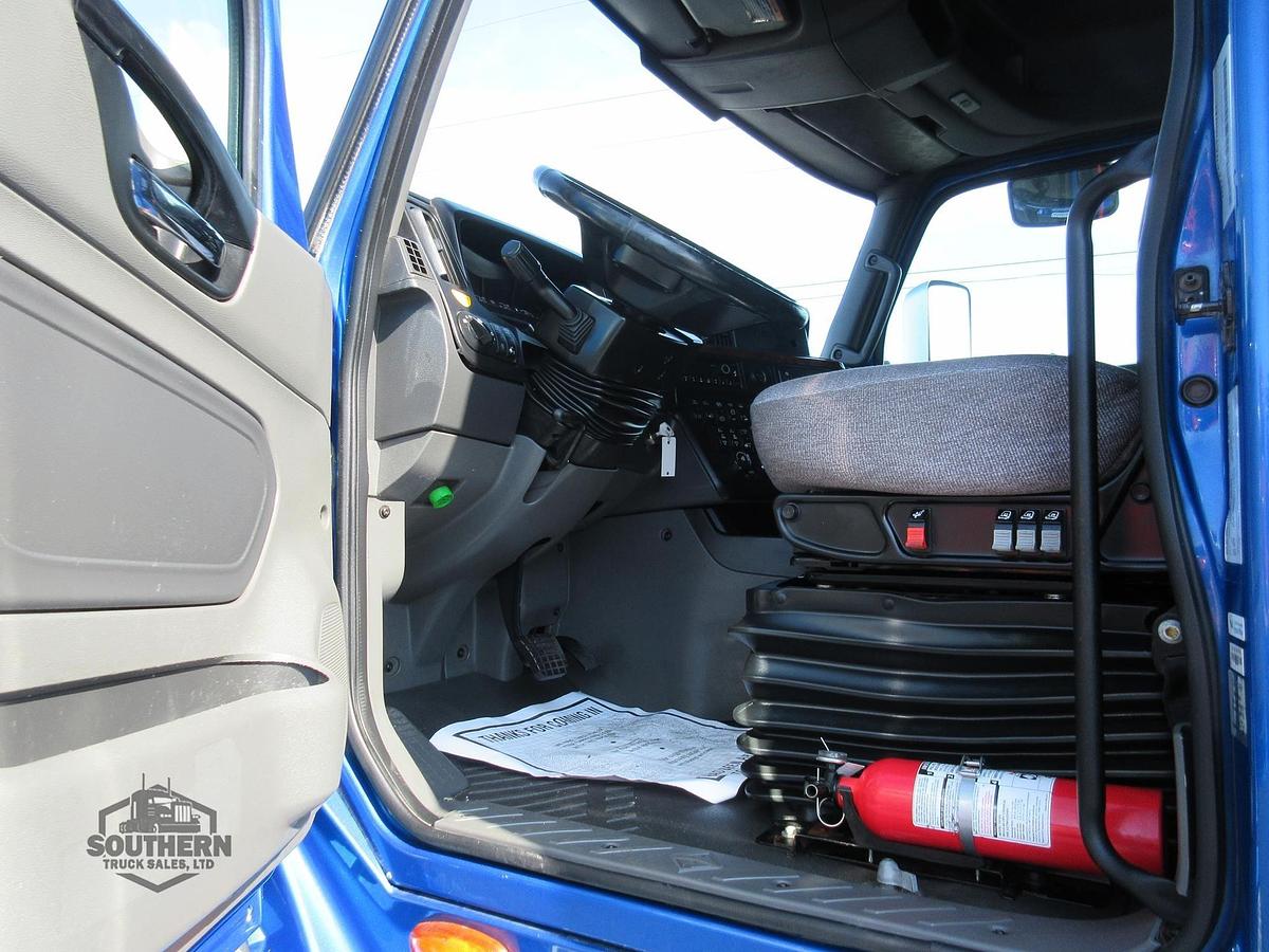 Used 2021 INTERNATIONAL LT