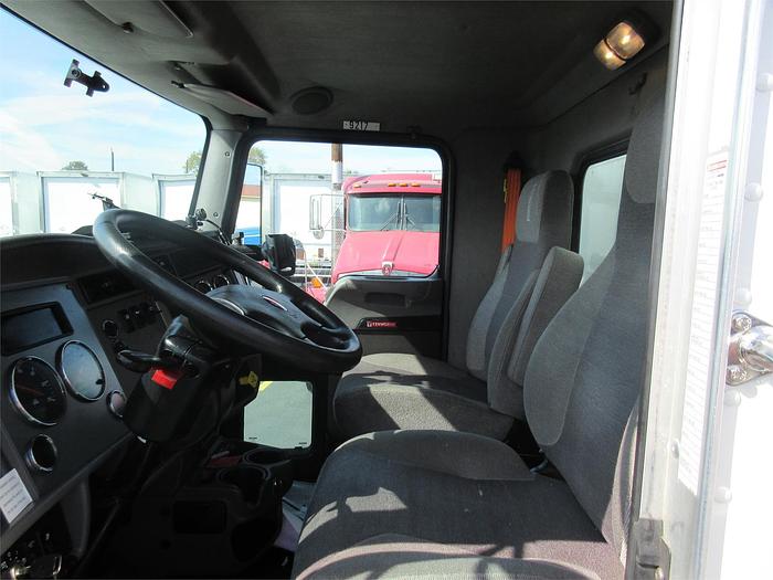 Used 2021 KENWORTH T270