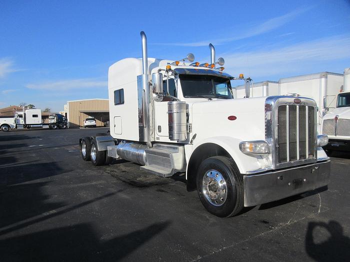Used 2019 PETERBILT 389