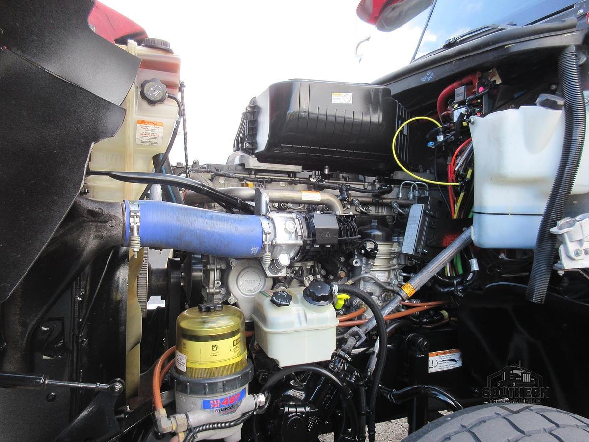 Used 2021 FREIGHTLINER CORONADO 122 SD