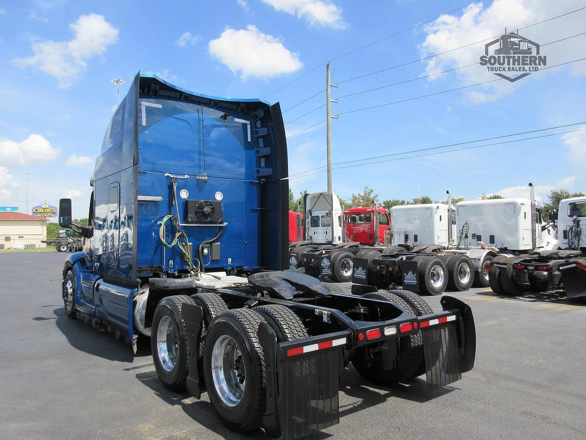 Used 2021 PETERBILT 579