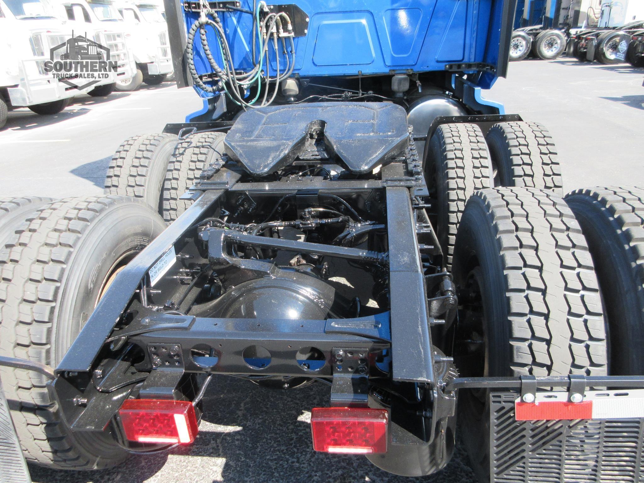 Used 2021 INTERNATIONAL LT
