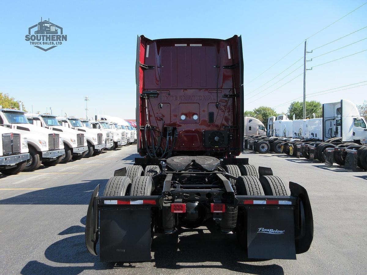 Used 2023 INTERNATIONAL LT