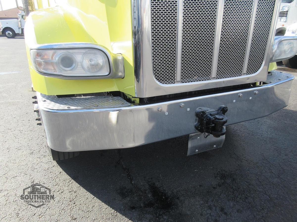 Used 2020 PETERBILT 567