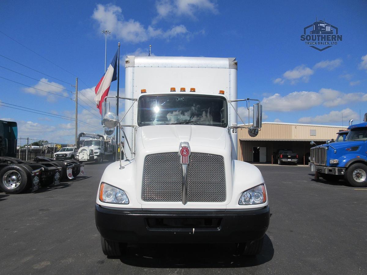 Used 2021 KENWORTH T270