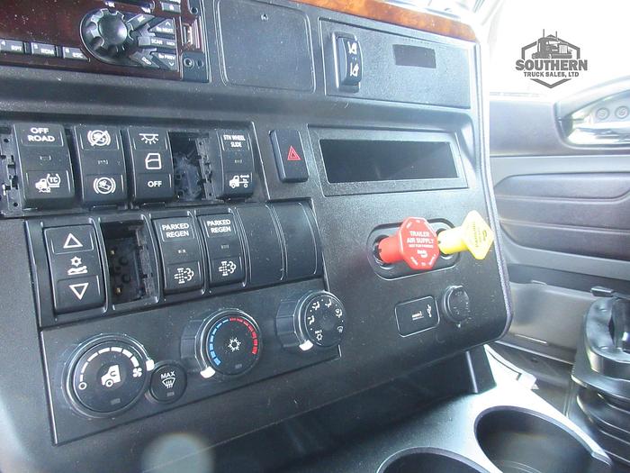 Used 2019 INTERNATIONAL LT