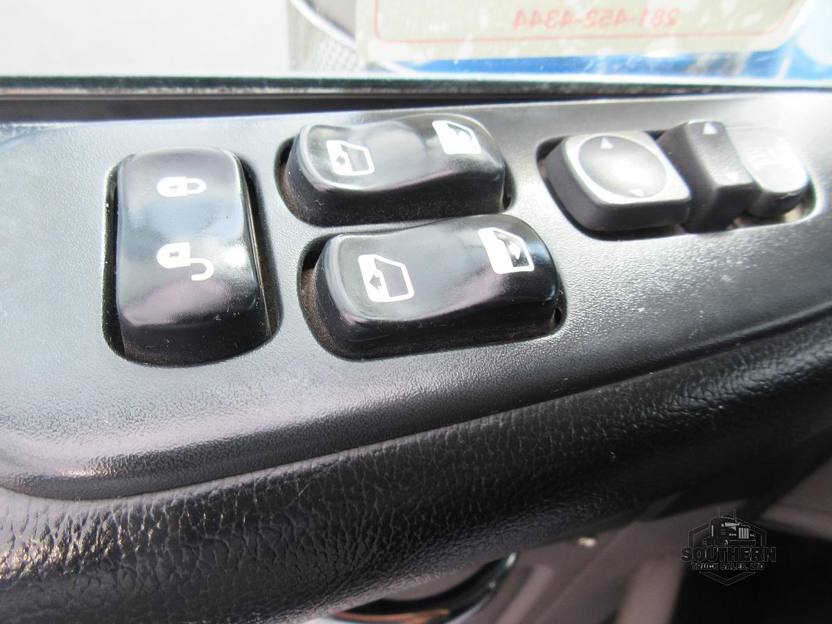 Used 2019 PETERBILT 389