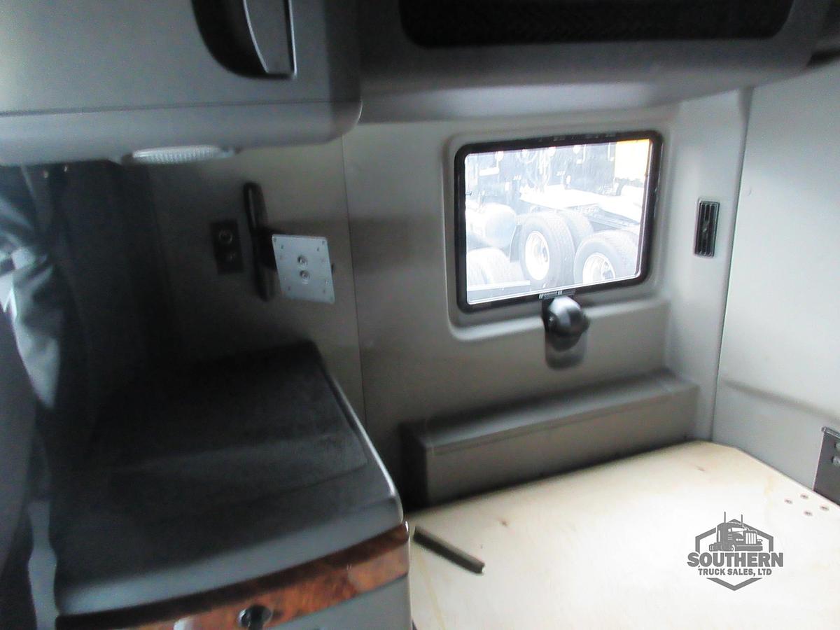 Used 2021 INTERNATIONAL LT