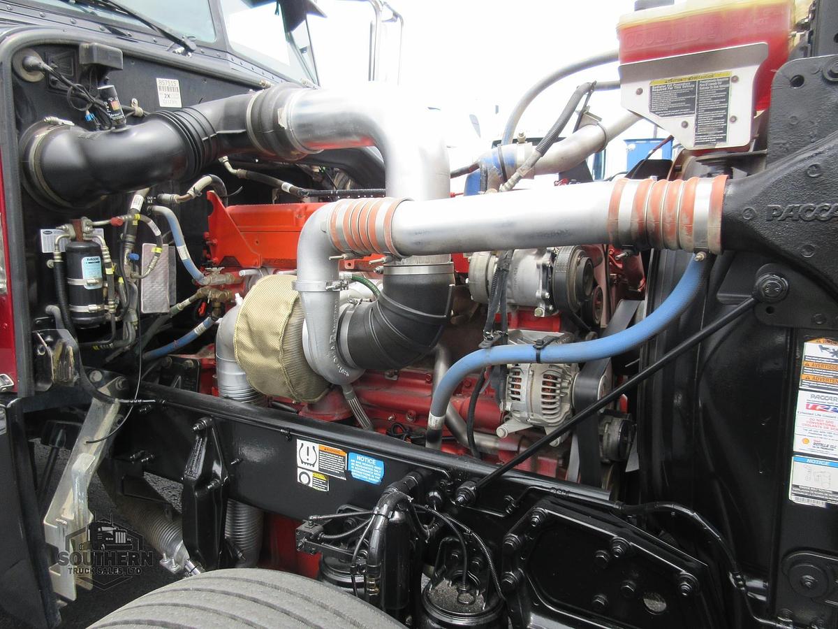 Used 2023 PETERBILT 389