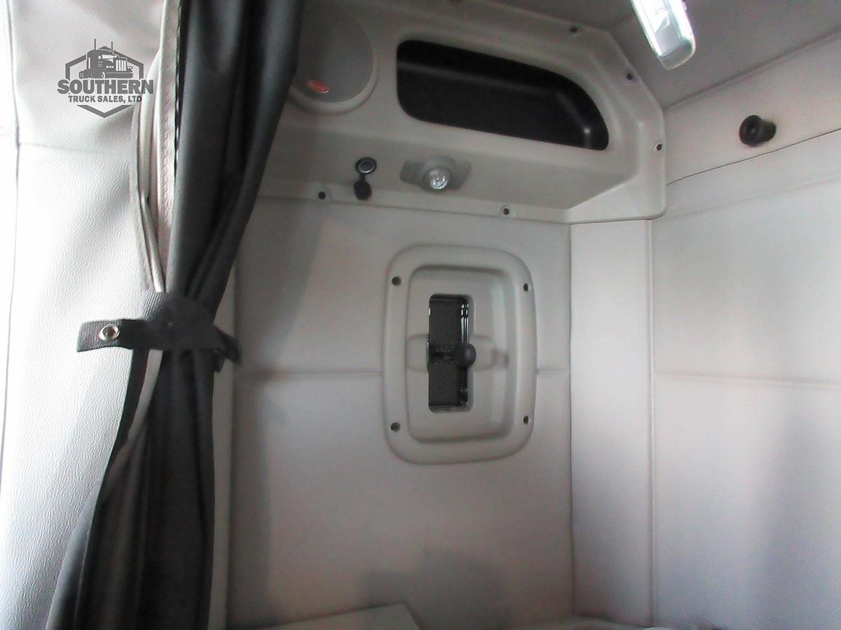 Used 2019 PETERBILT 567