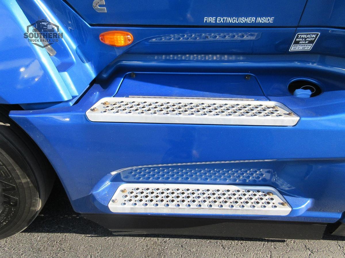 Used 2021 INTERNATIONAL LT