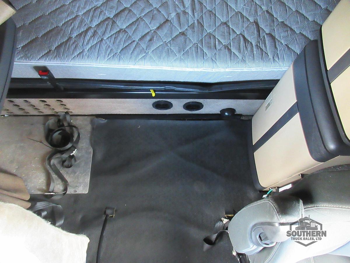 Used 2020 FREIGHTLINER CORONADO 122 SD