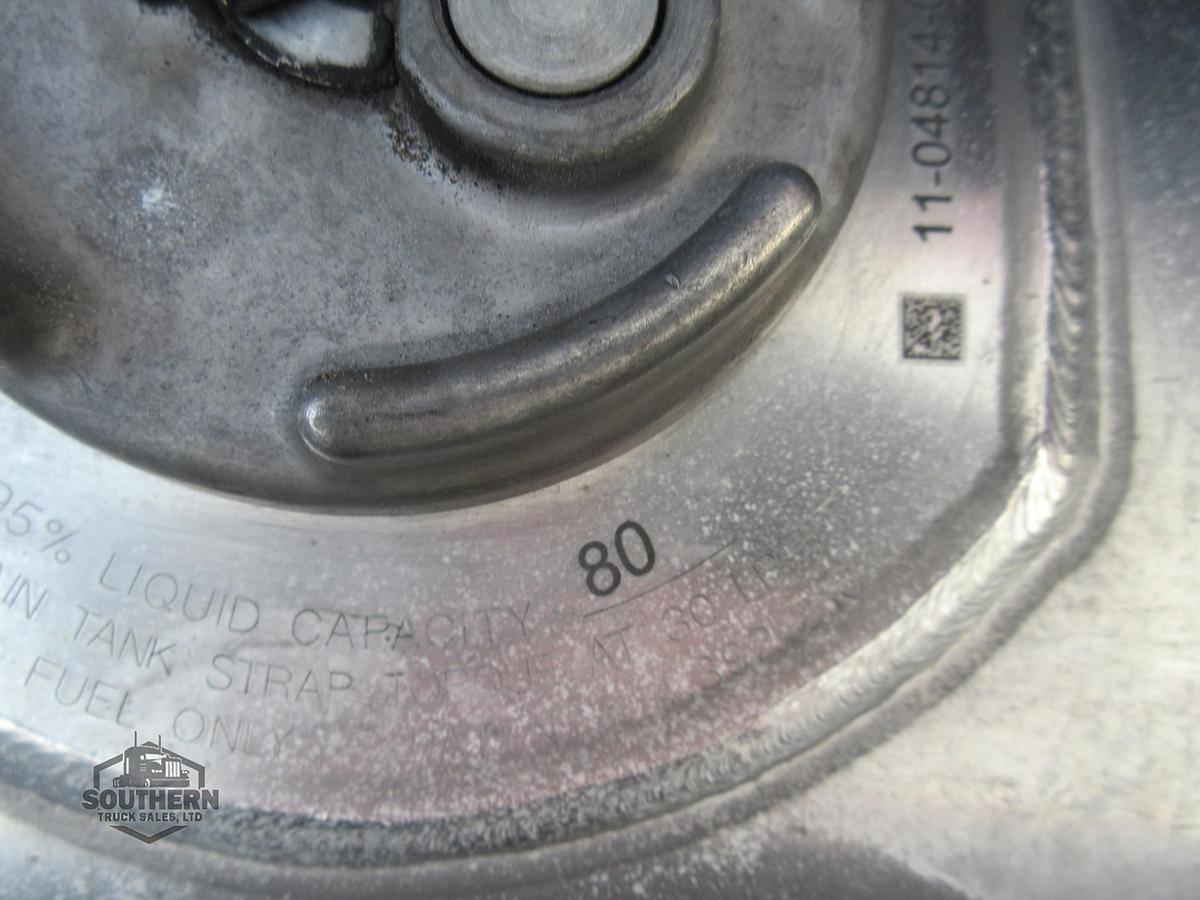 Used 2021 PETERBILT 567