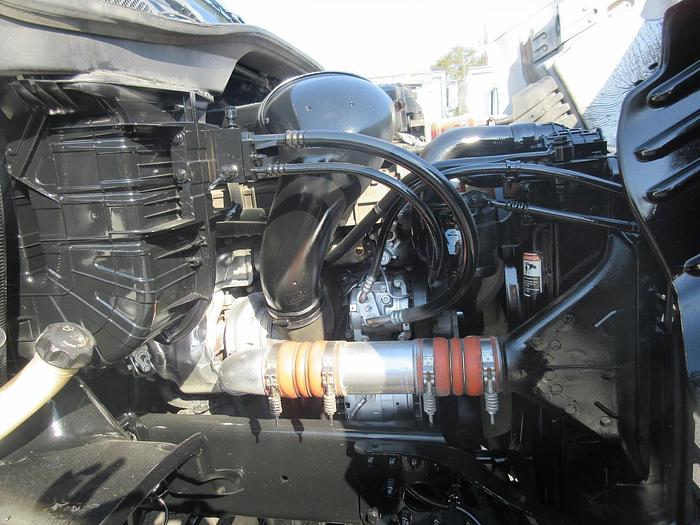 Used 2017 FREIGHTLINER CASCADIA 113