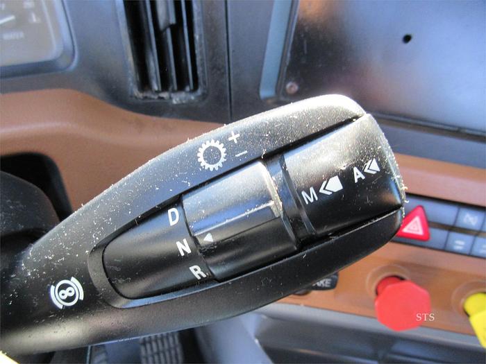 Used 2018 FREIGHTLINER CASCADIA 116