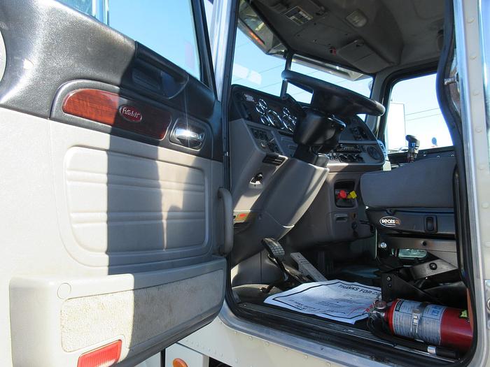 Used 2013 PETERBILT 365