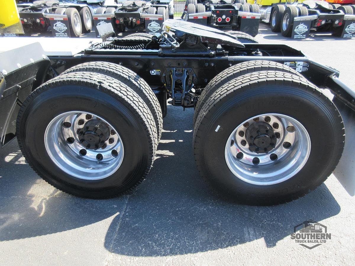 Used 2019 PETERBILT 389