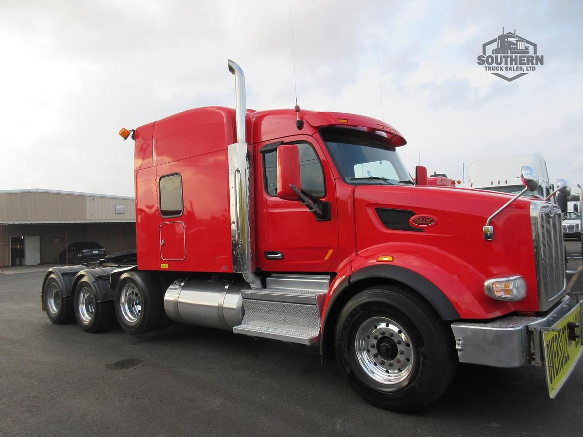 Used 2021 PETERBILT 567