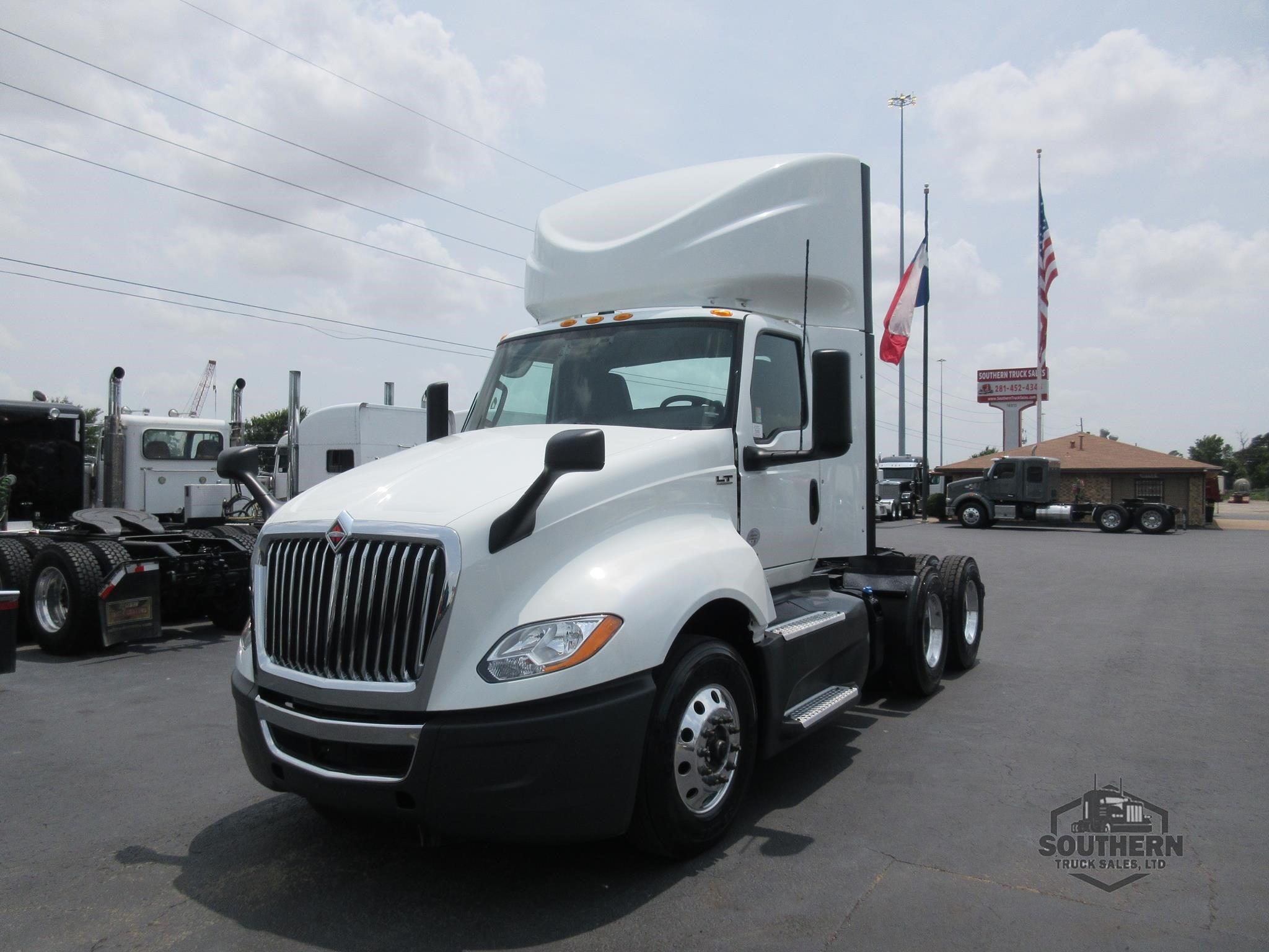 Used 2021 INTERNATIONAL LT