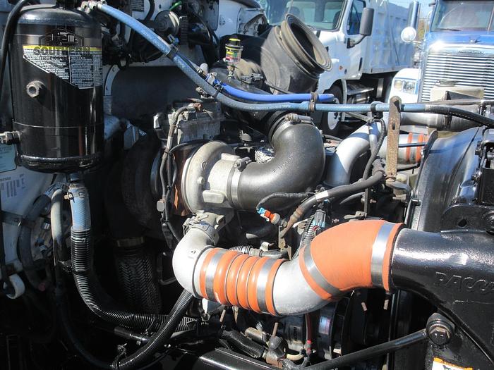 Used 2012 STELLAR 10621 MOUNTED ON 2012 PETERBILT 337