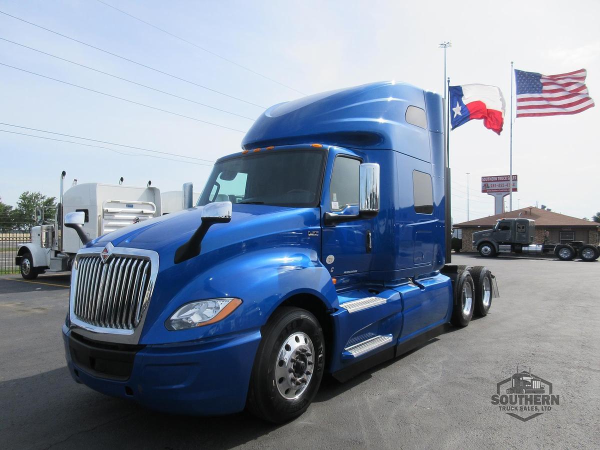 Used 2021 INTERNATIONAL LT