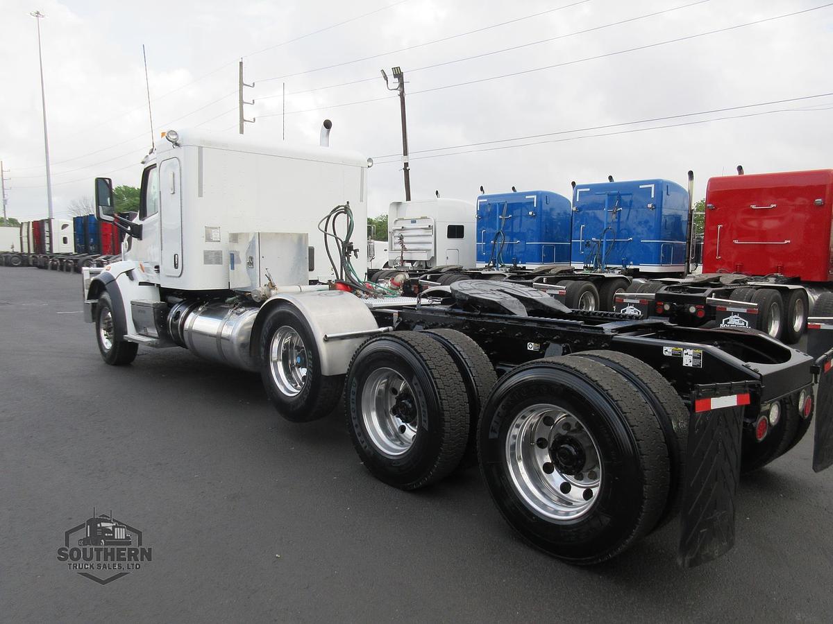 Used 2019 PETERBILT 567