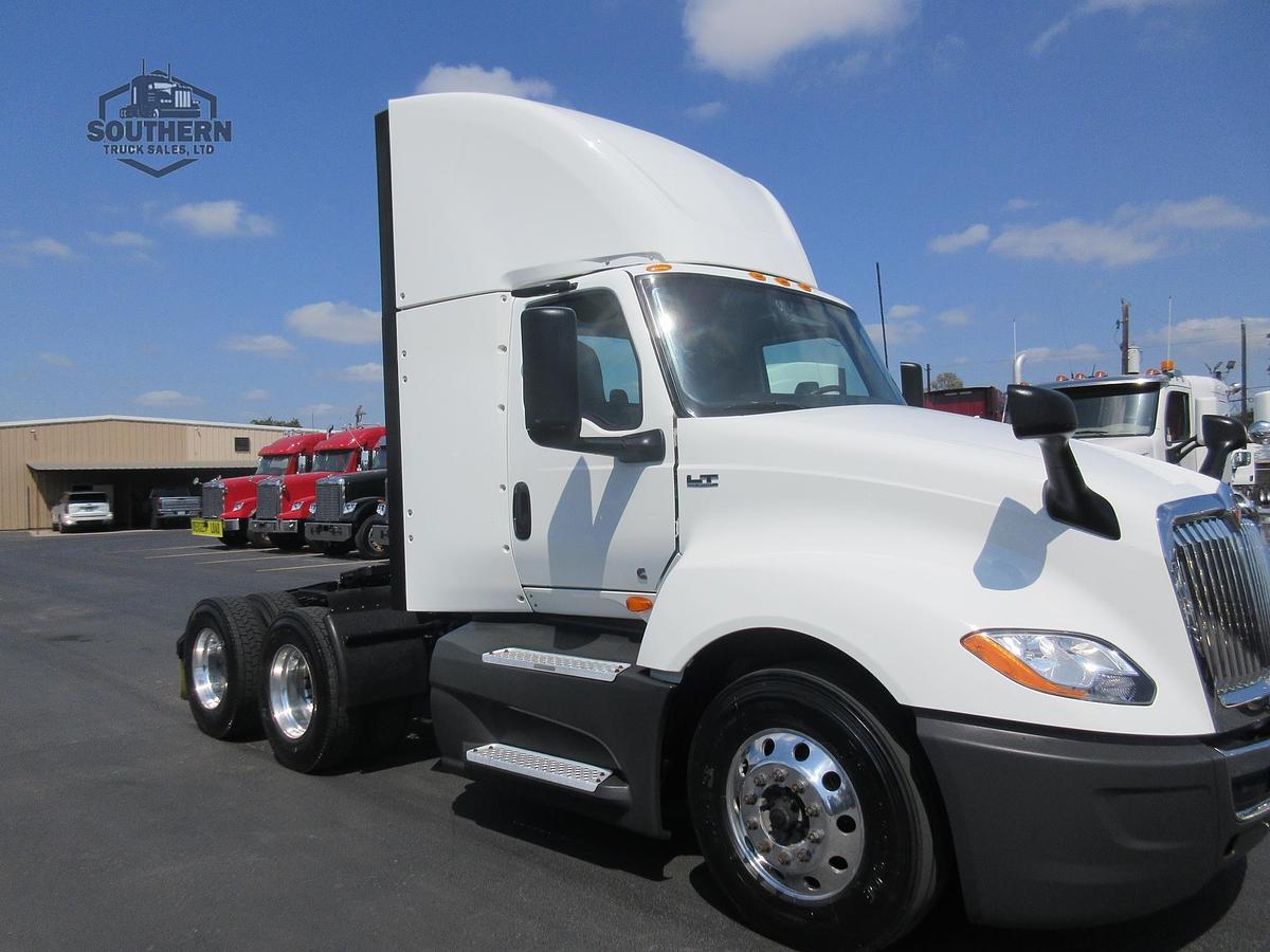 Used 2021 INTERNATIONAL LT