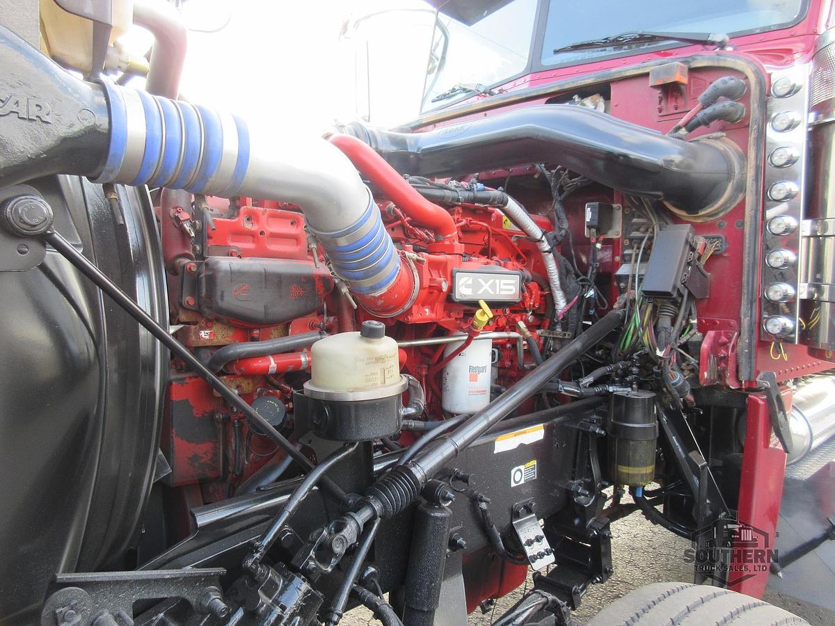 Used 2021 PETERBILT 389