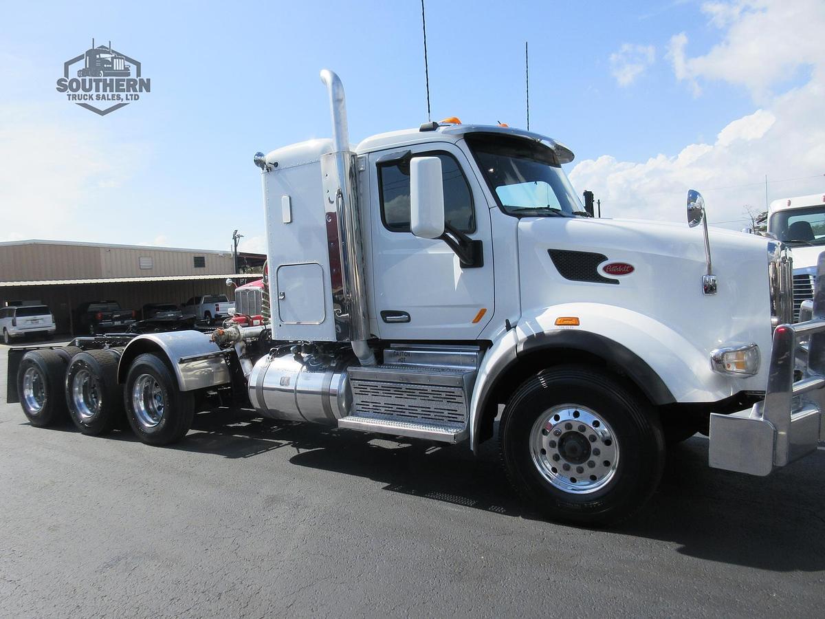 Used 2019 PETERBILT 567