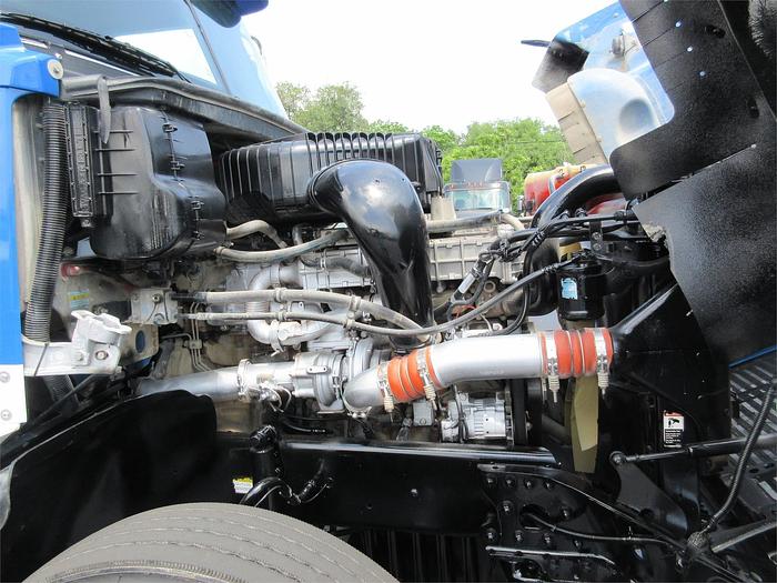 Used 2015 FREIGHTLINER CORONADO 122 SD