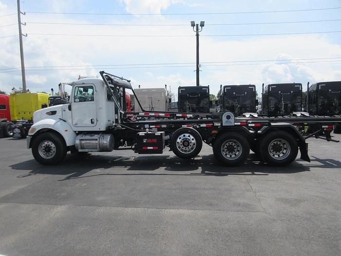 Used 2013 PETERBILT 348