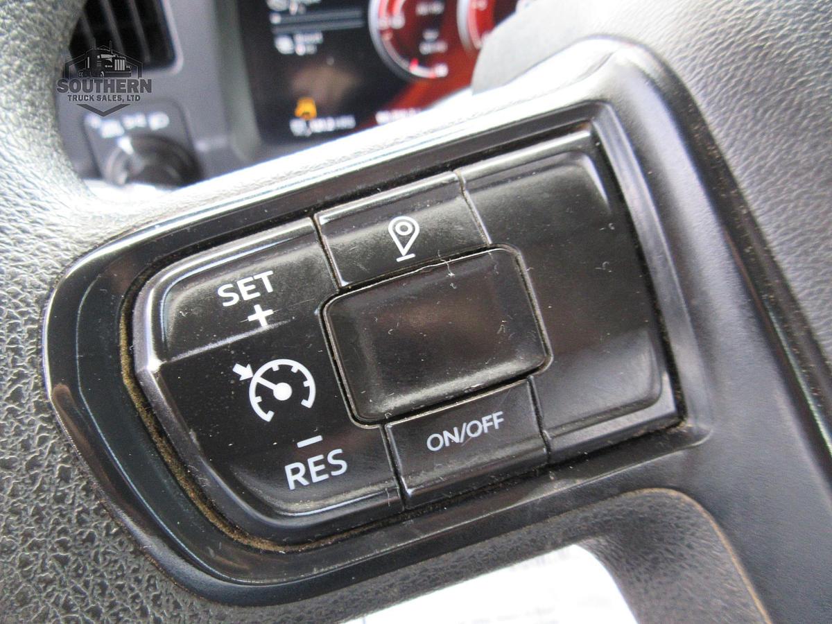 Used 2025 PETERBILT 567