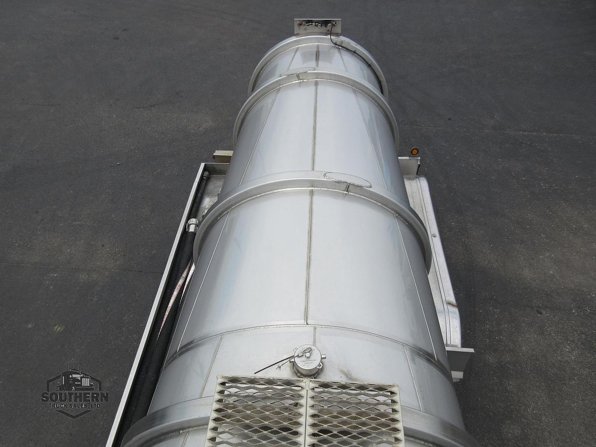 Used 2019 ACRO 5,600 gal