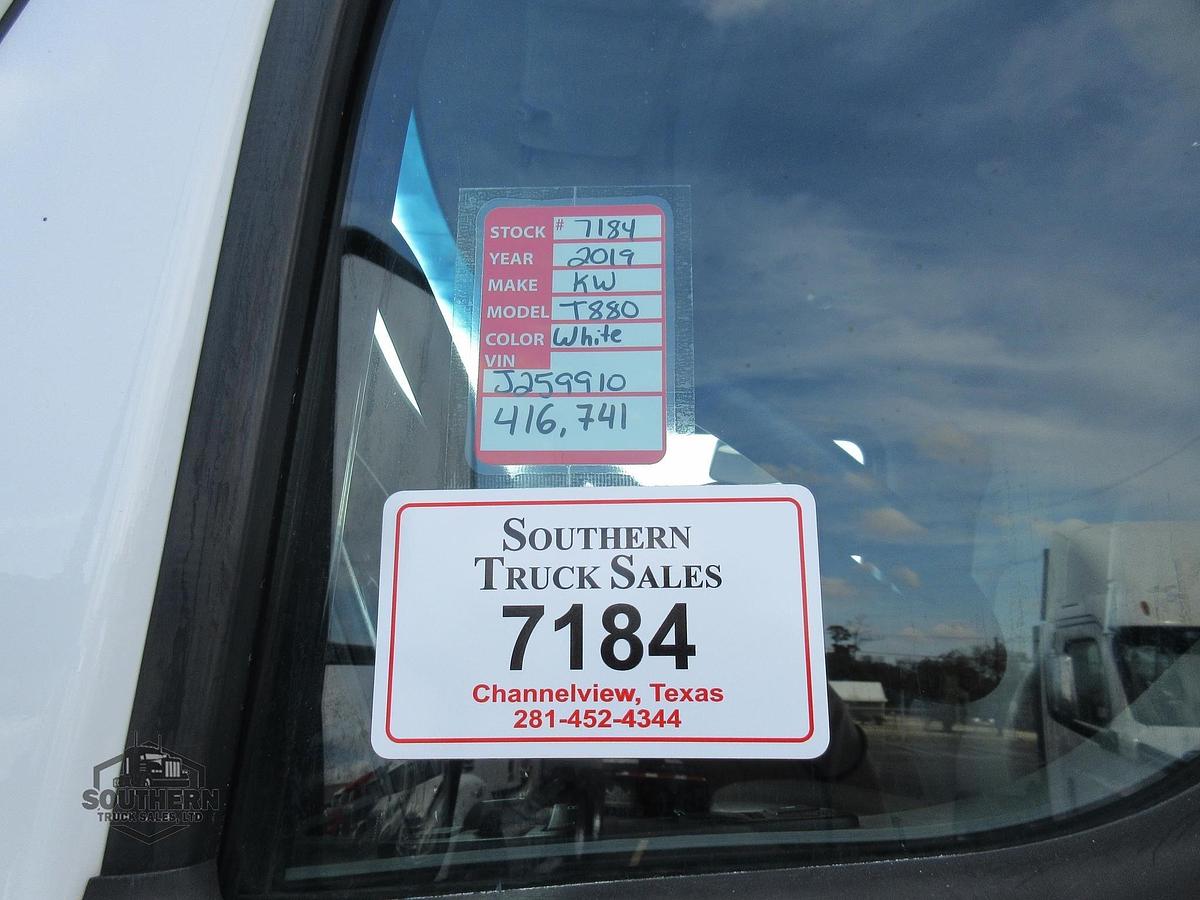 Used 2019 KENWORTH T880