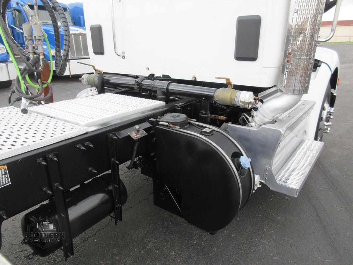 Used 2018 PETERBILT 579