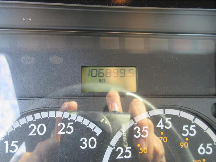 Used 2015 FREIGHTLINER CASCADIA 125