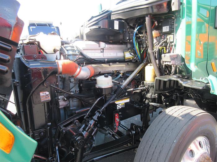 Used 2016 PETERBILT 579