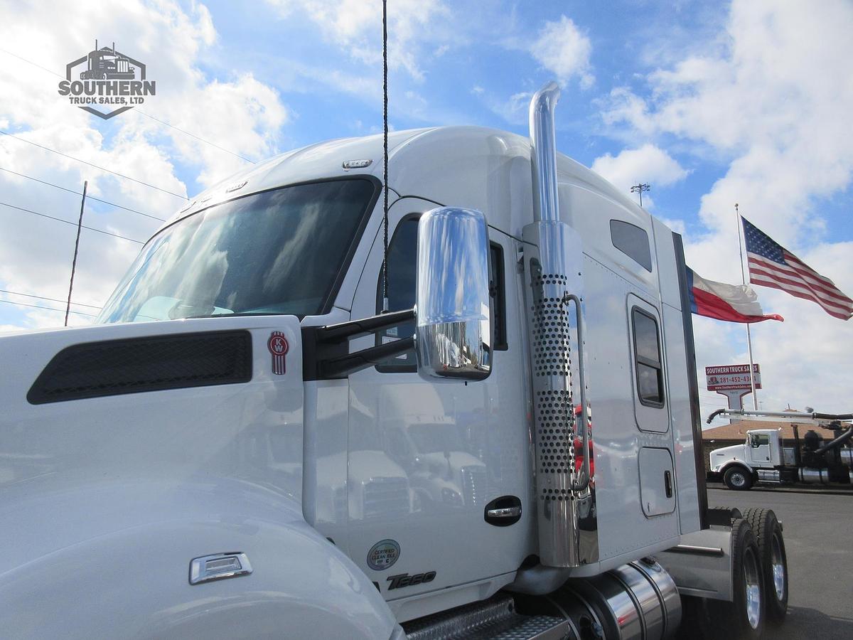 Used 2019 KENWORTH T880