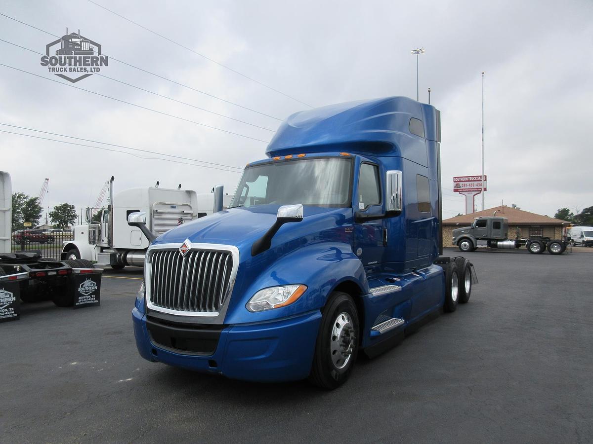 Used 2021 INTERNATIONAL LT