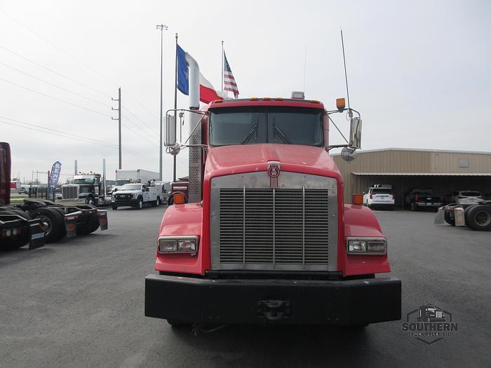 Used 2011 KENWORTH T800