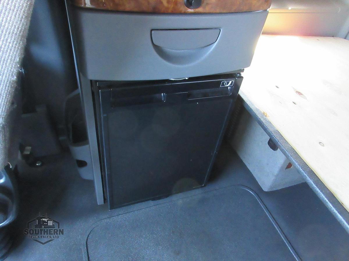 Used 2021 INTERNATIONAL LT