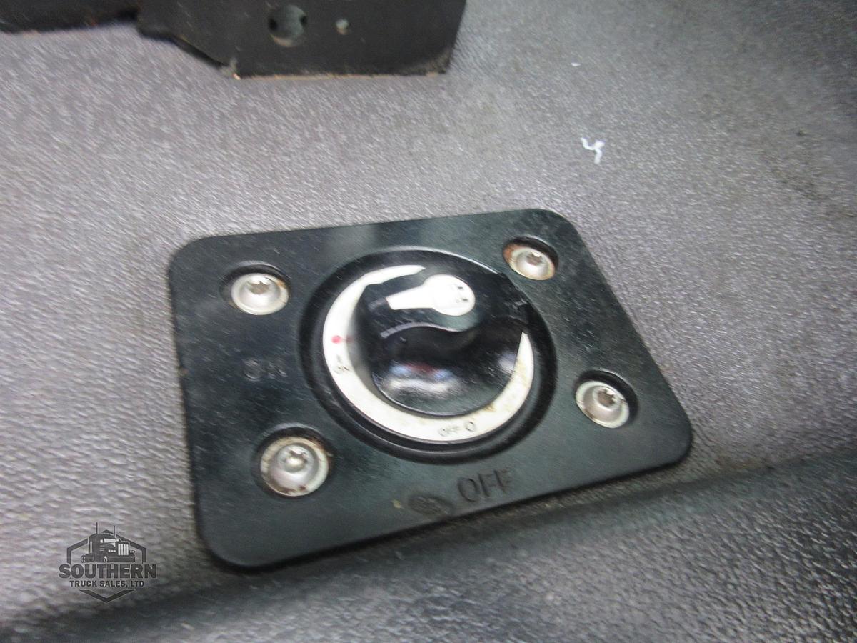 Used 2020 FREIGHTLINER CASCADIA 126