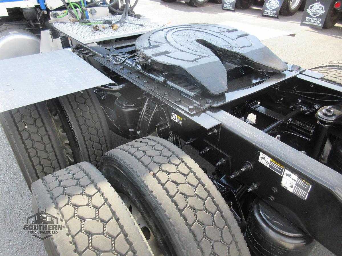 Used 2019 PETERBILT 389