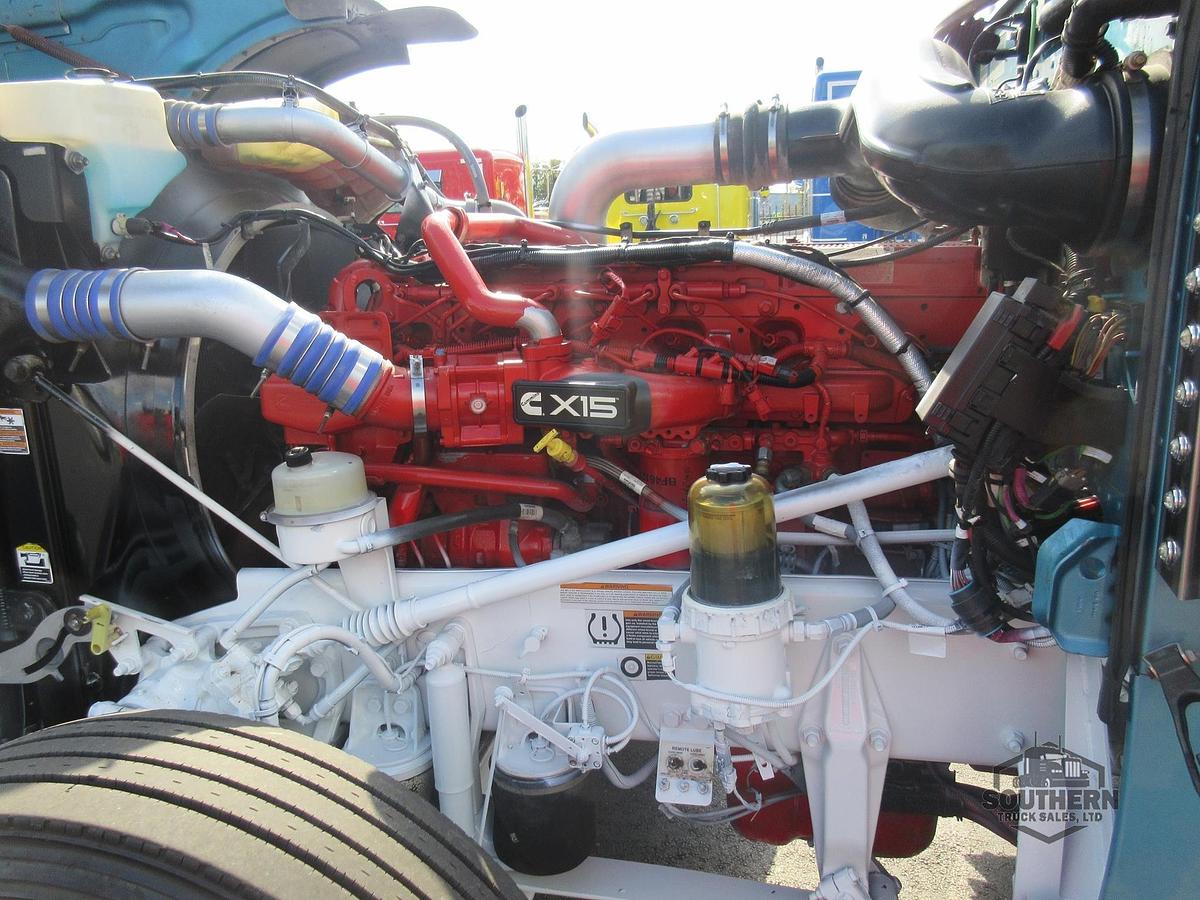 Used 2021 PETERBILT 389