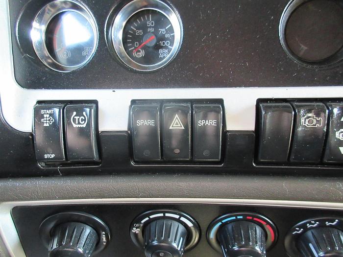 Used 2018 KENWORTH W900