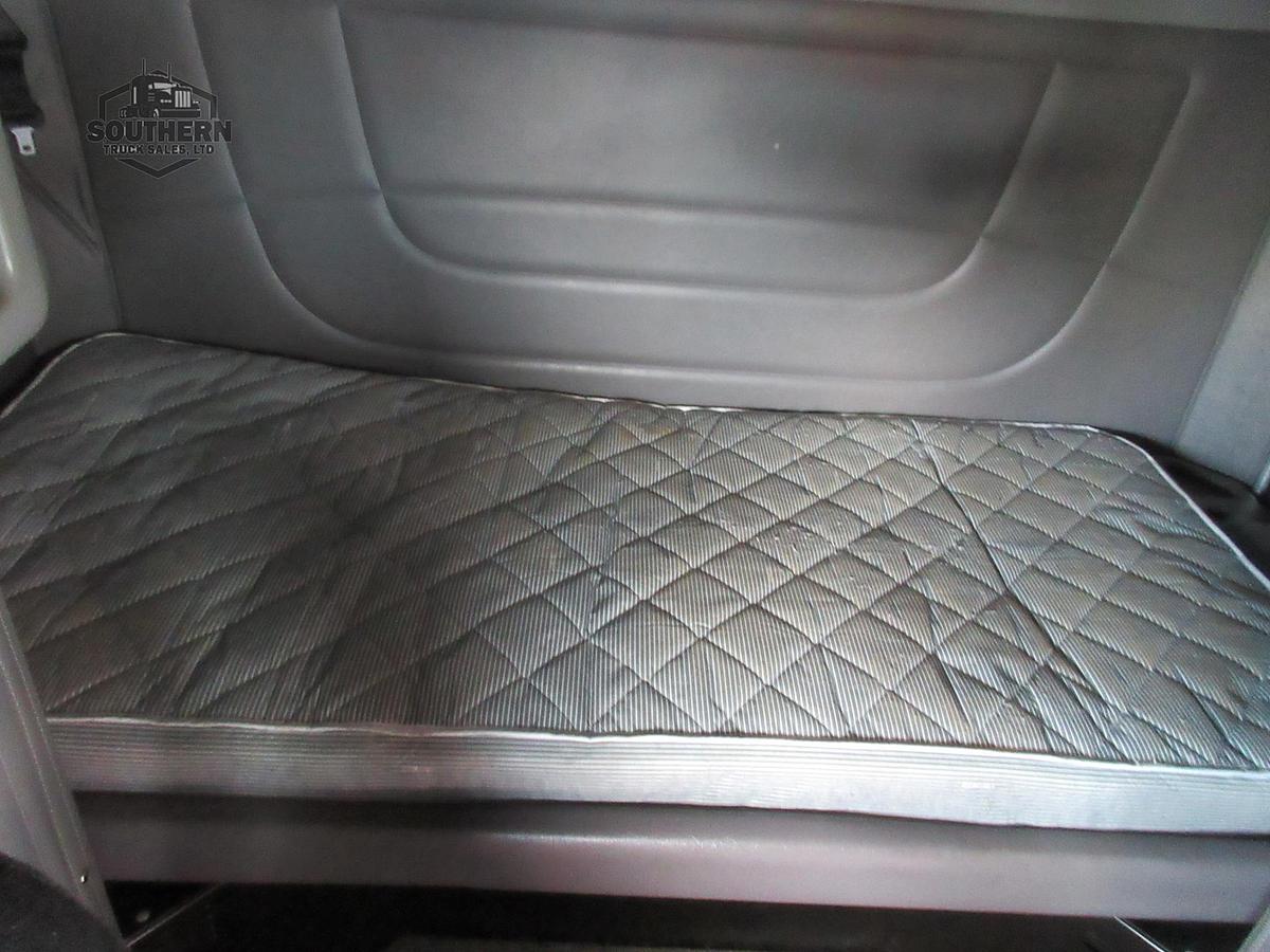 Used 2019 PETERBILT 389