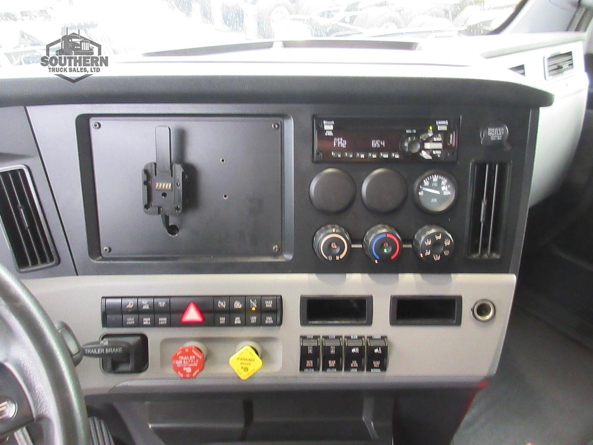 Used 2020 FREIGHTLINER CASCADIA 126