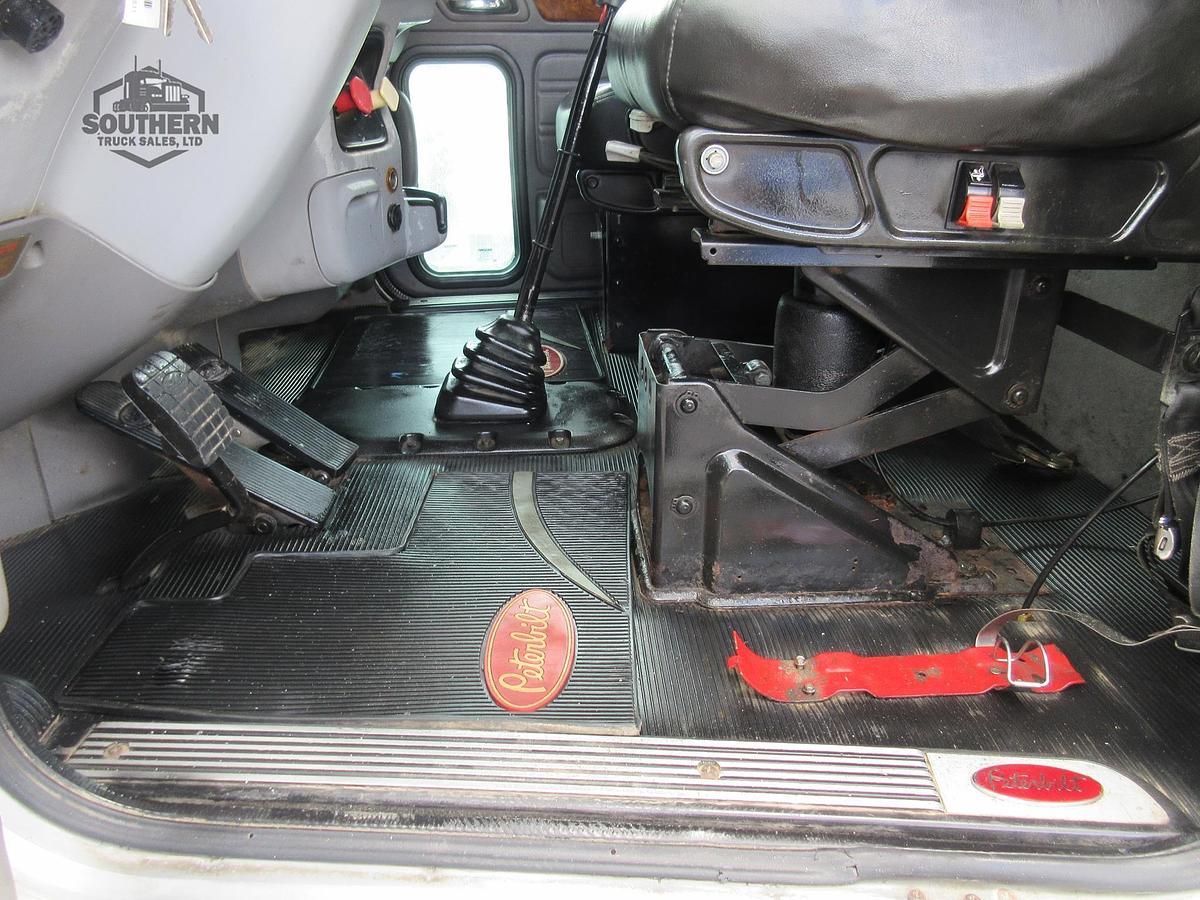 Used 2008 PETERBILT 367