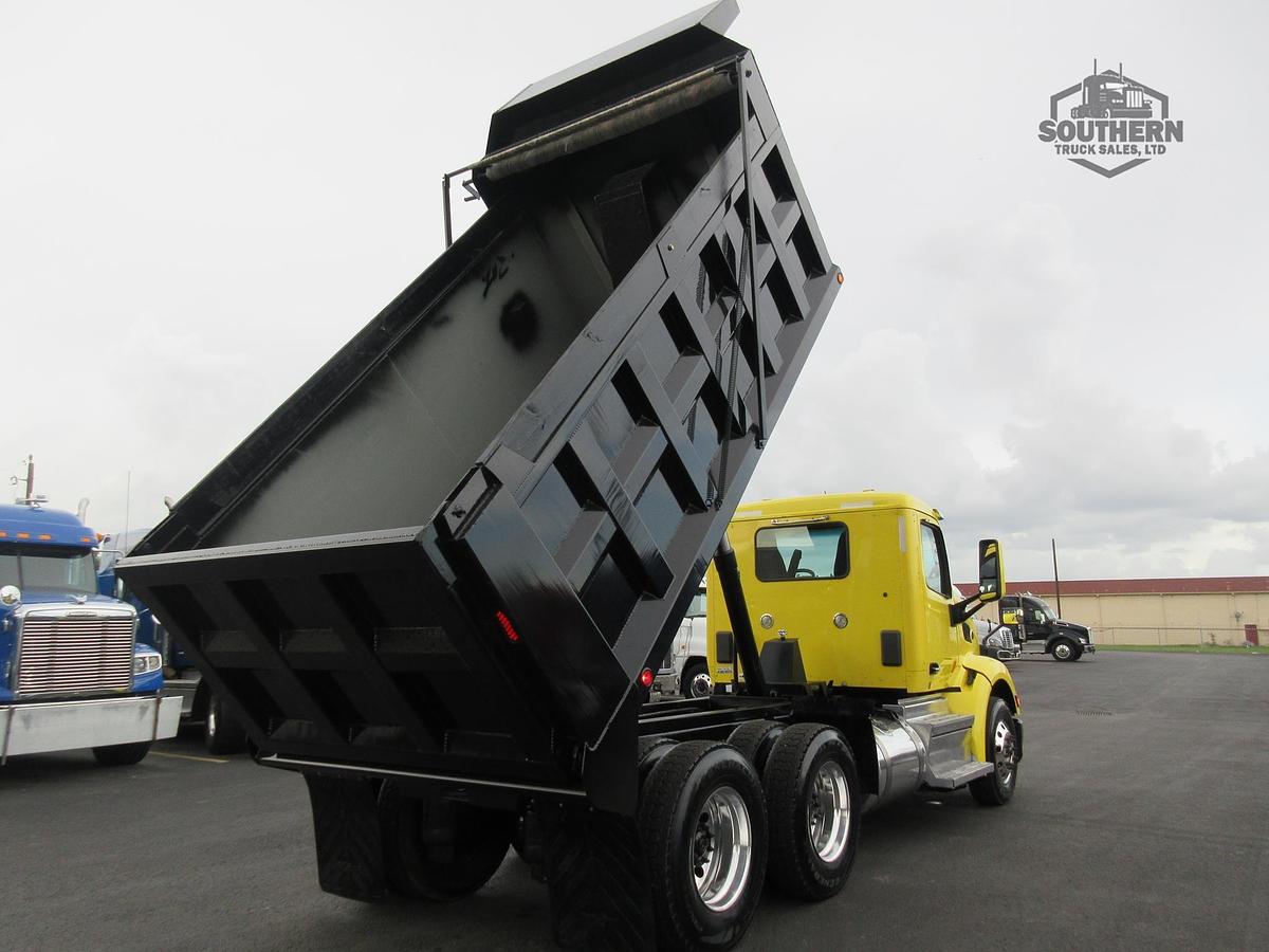 Used 2021 PETERBILT 579