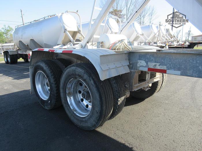 Used 2011 POLAR 41 ft